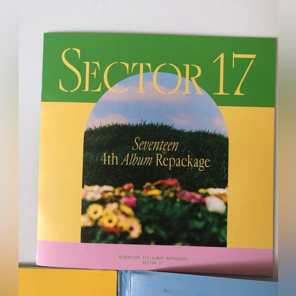 Seventeen Sector 17 Album with All Inclusions - Picture 4 of 9